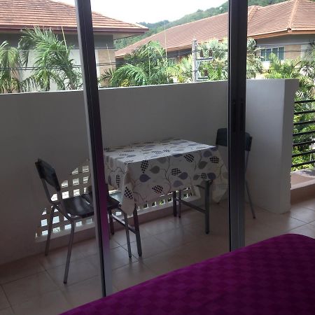 On Street Bed And Breakfast Ban Karon Exterior foto